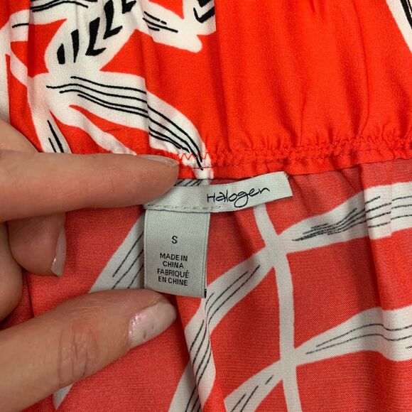 Halogen Off Shoulder Blouse Womens S Small Poppy Leaf Crop Top Mid Sleeve Shirt - Picture 4 of 8